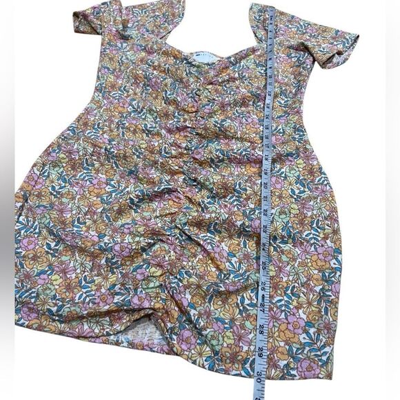 ASOS Design Textured Ruched Mini Dress Short Sleeves Pastel Floral Size 10 - Picture 12 of 16